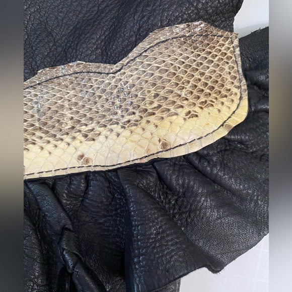 ERDA Vtg Handmade Deer- hide Shoulder crossbody Black purse Unique & stylish - Picture 16 of 16